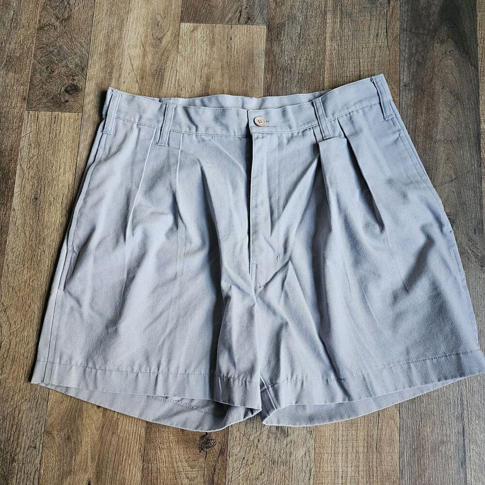 Vintage Trent Sport Pleated Chino Shorts Gray Grandpacore Old Money 32